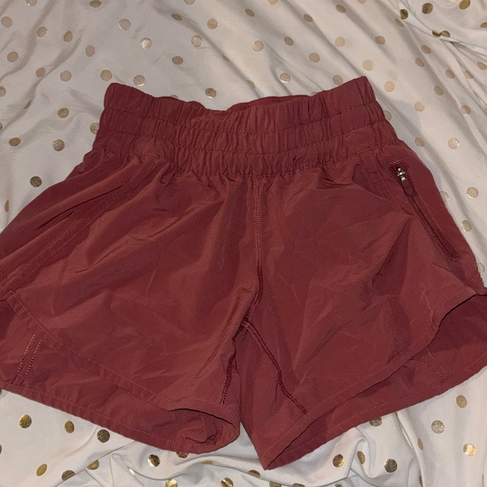 Lululemon Hotty Hot shorts
